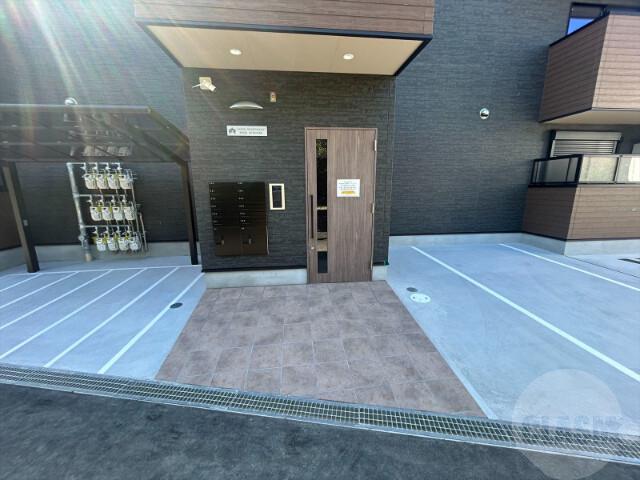 LOUIS APARTMENT 吹田東リバーパーク