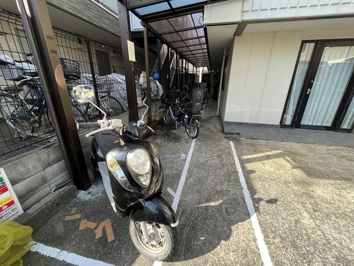白岩ビル