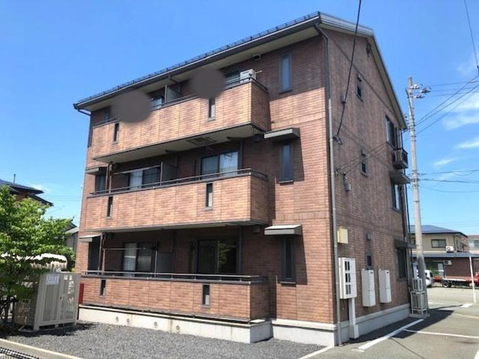 ジョリファミーユ