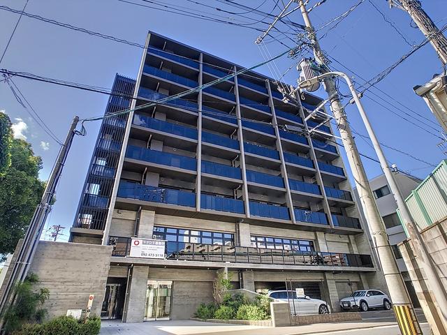 FIRST博多駅前