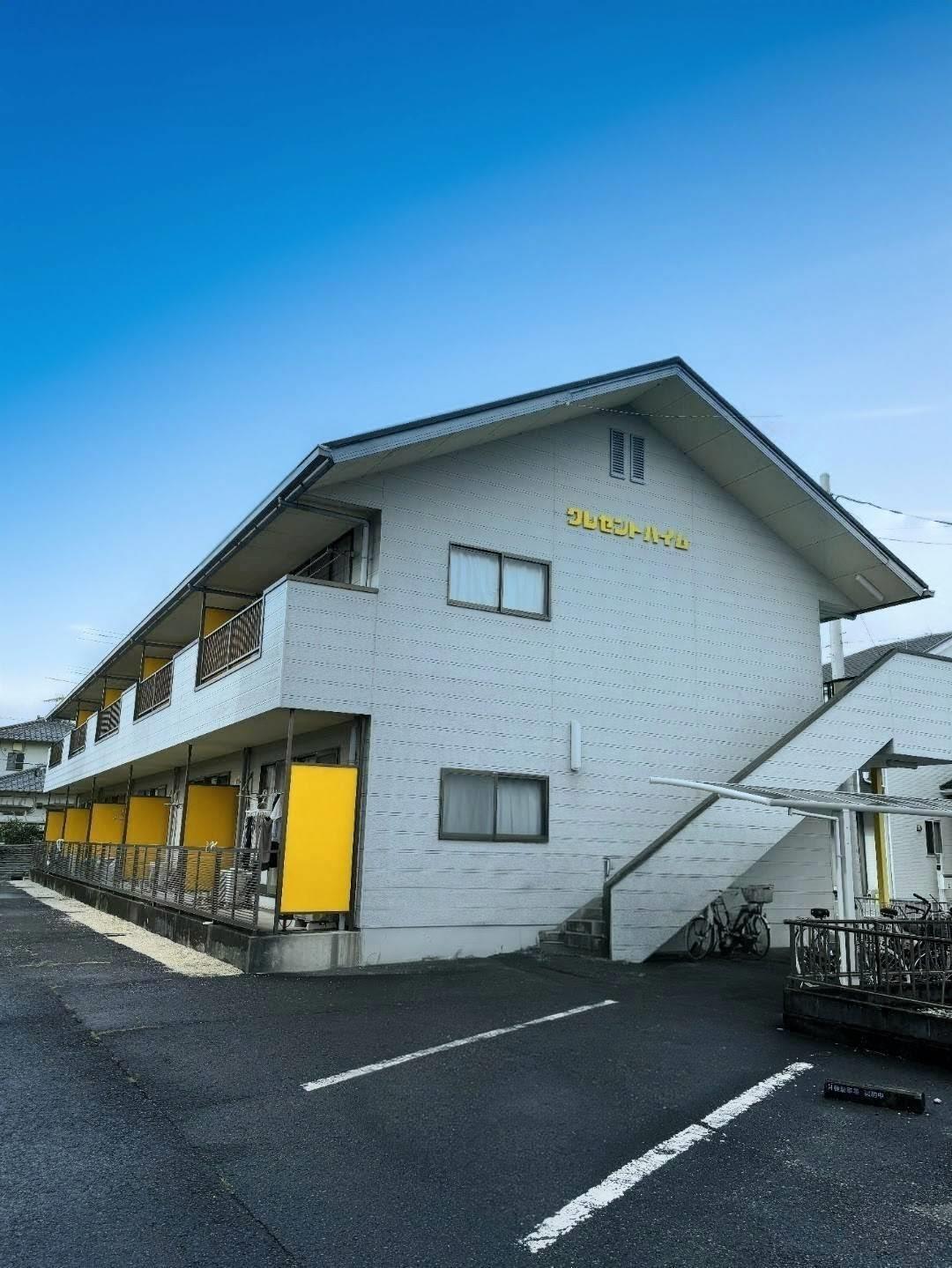 クレセントハイム