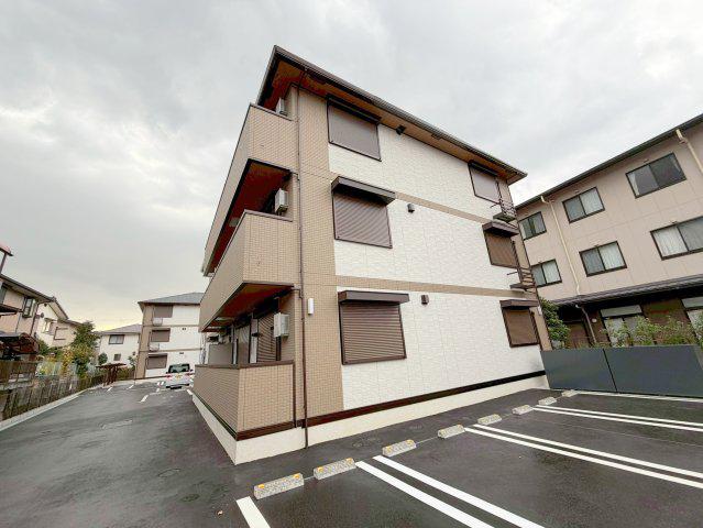 萩 II