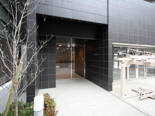 PREMIUM CUBE 上野