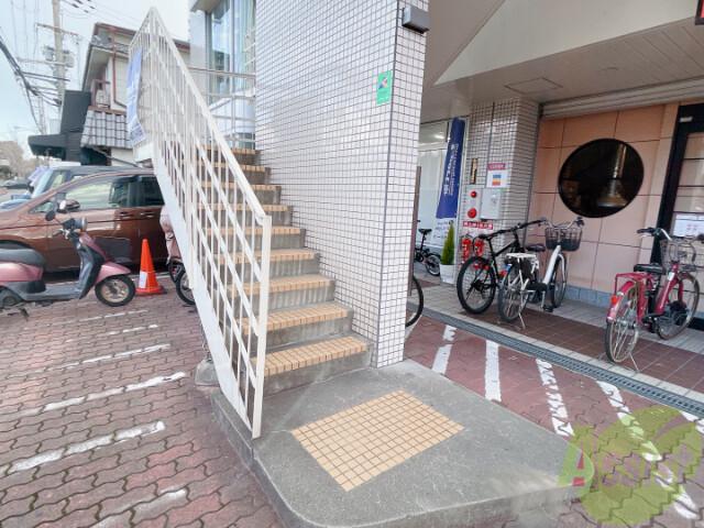 ロイヤル旭丘