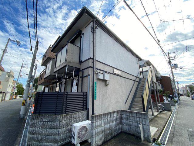 コーポレグルス
