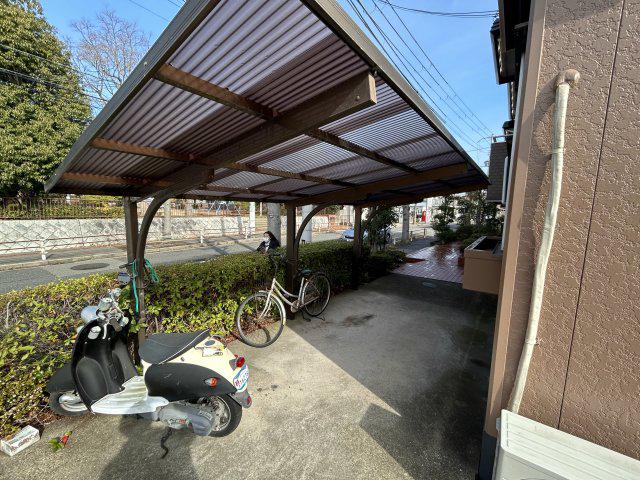 アーバン宮の前