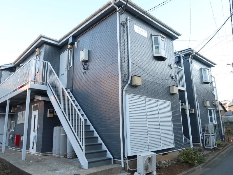 ファミール仲村A
