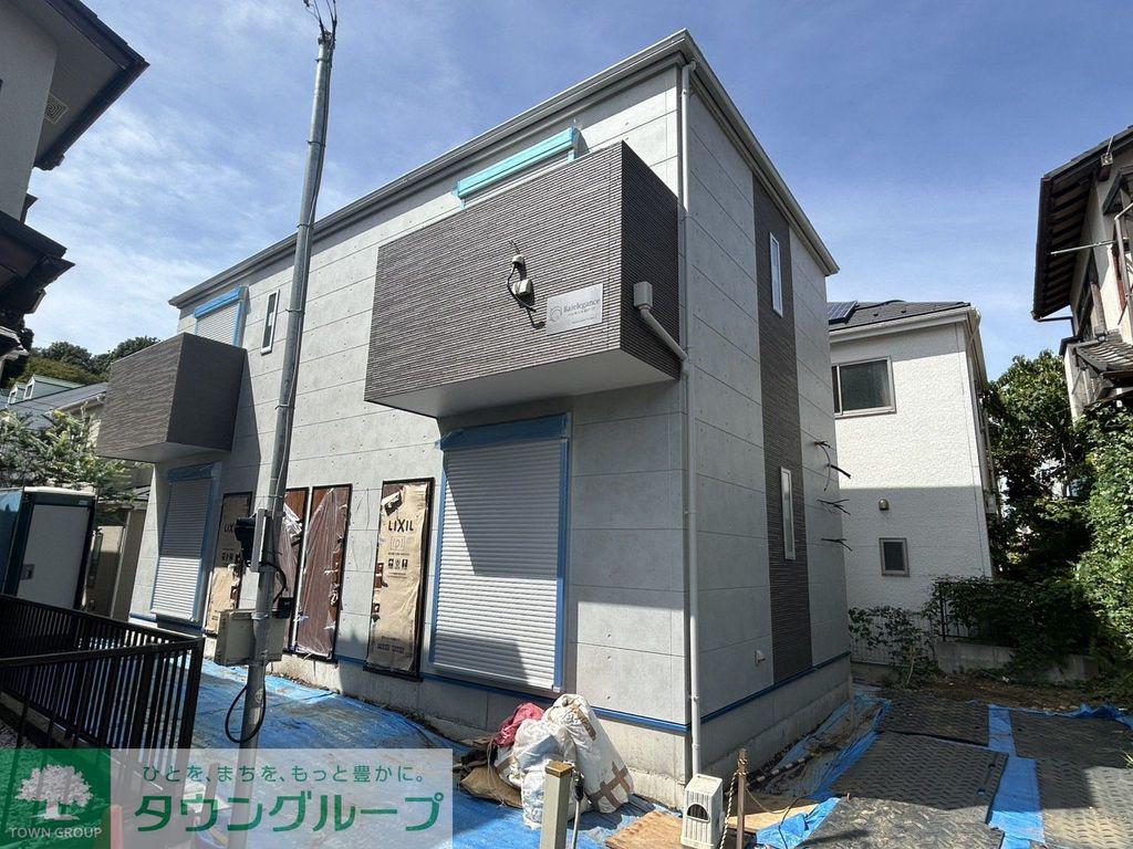 ベレガンス松戸VI