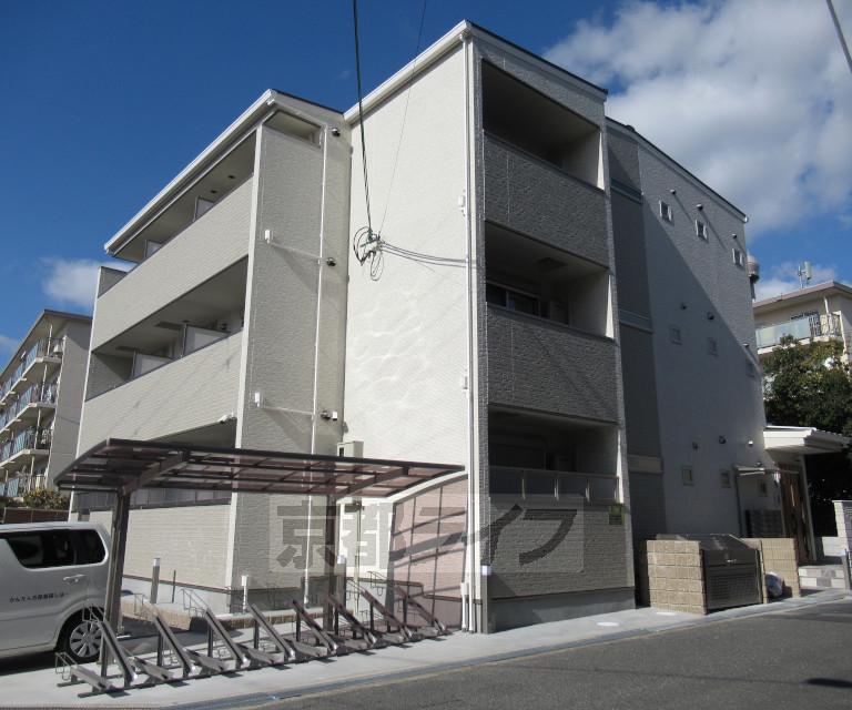 クリエオーレ藤阪東町(1LDK/3階)