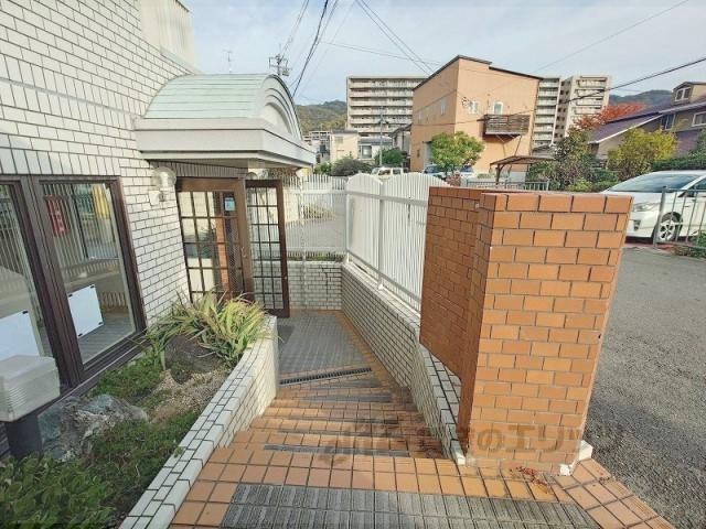 プレアール枚岡