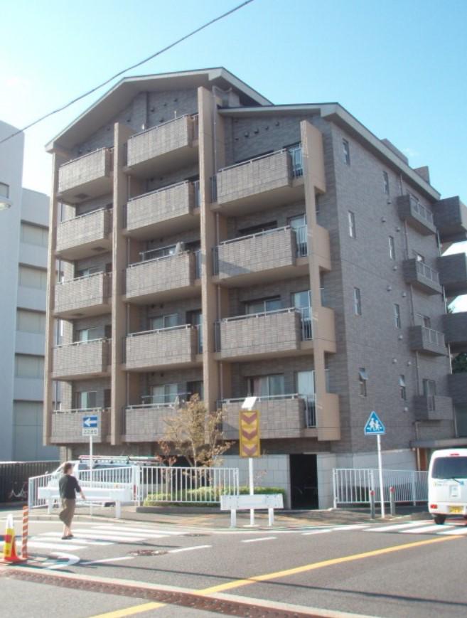 クラージュKAMAKURAYA