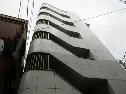 ドムール大倉(2K/3階)の外観写真