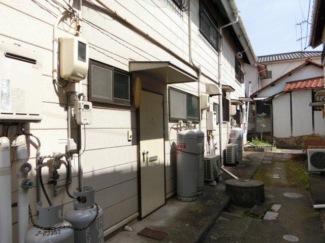 ＪＲ山陽本線 笠岡駅 徒歩8分  築44年(3K/1階)