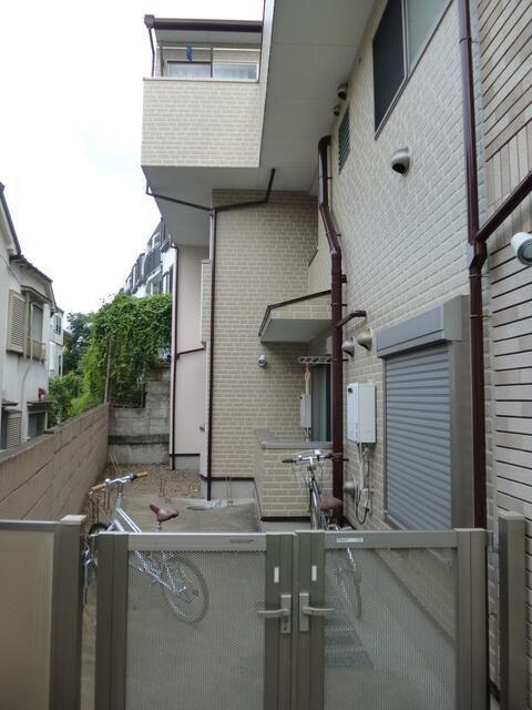 グランツブルク駒場