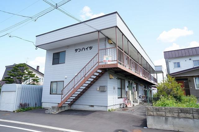 サンハイツ