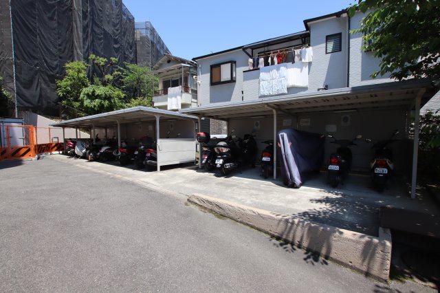 ガーデンハイム狭山 B棟