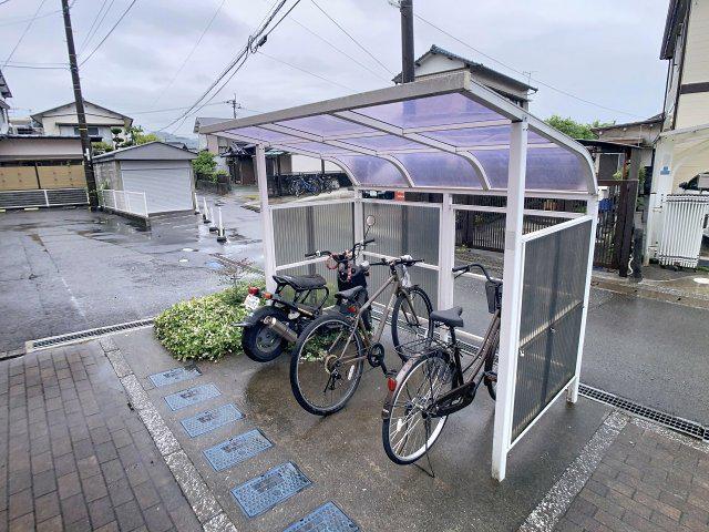 ハイツ友舞V