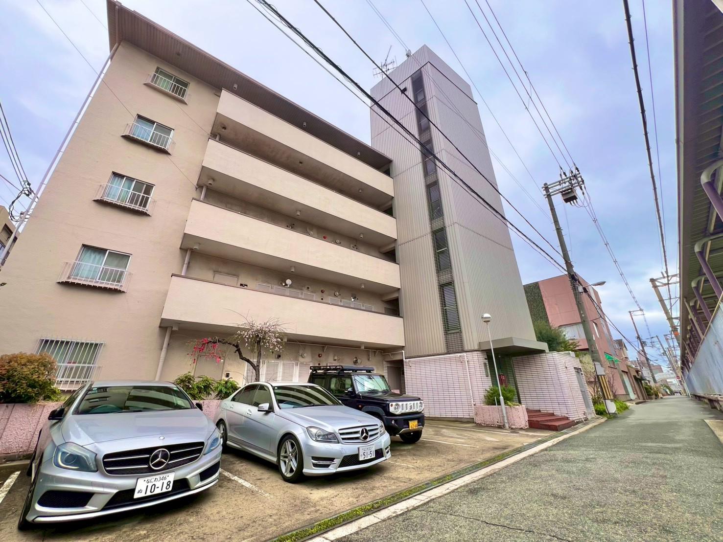 泰山ドーモ