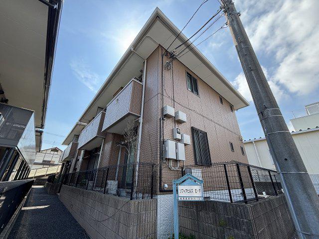 ソフィアヒルズE