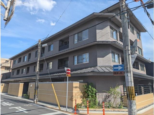 地下鉄烏丸線 今出川駅 徒歩4分 5階建 築1年