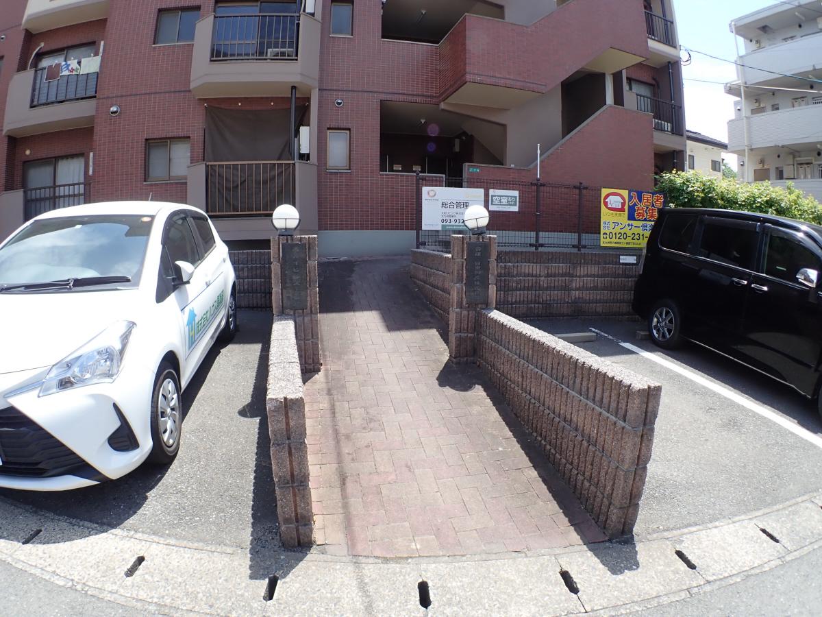 スカイヒルズ上の原
