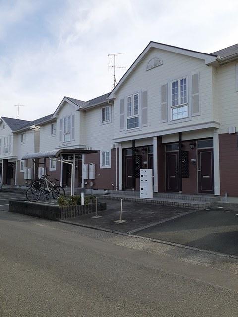 サンパティークB
