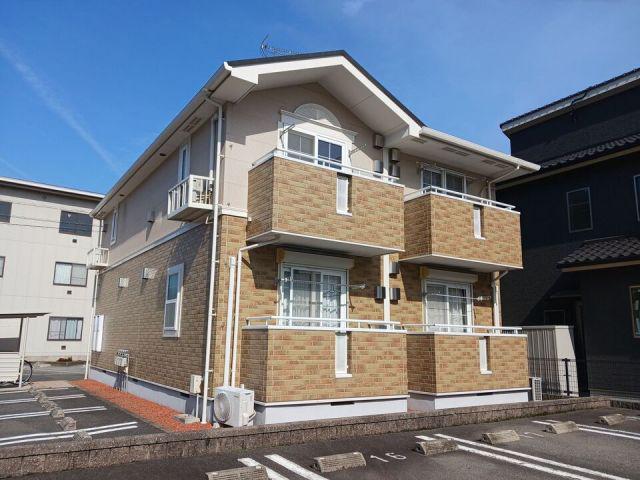 ナリッシュ・E