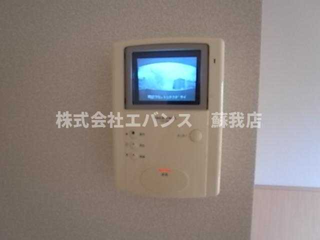 モナリエ港