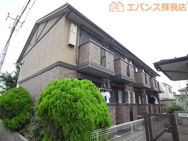 モナリエ港