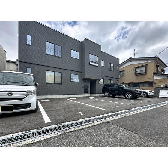MONT BLANC四ツ葉町
