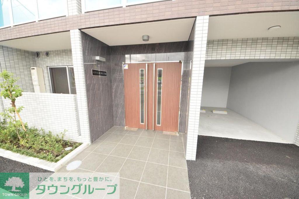 ペアパレス六町2号館