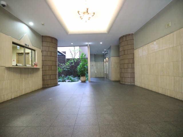 ウィン・コート白川