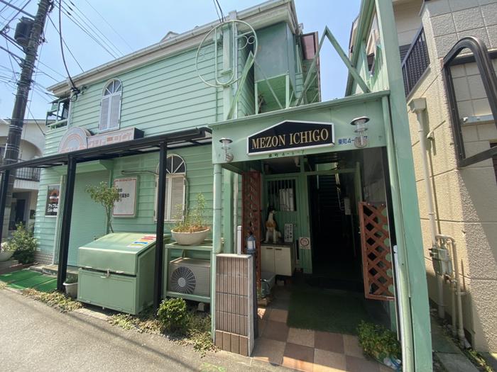 メゾンイチゴ