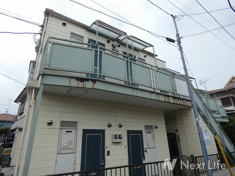 アップルハウス三ツ沢南町