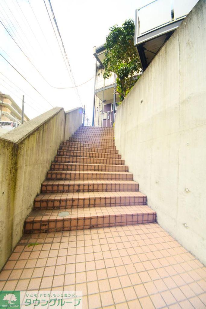 レオパレスルボヌール