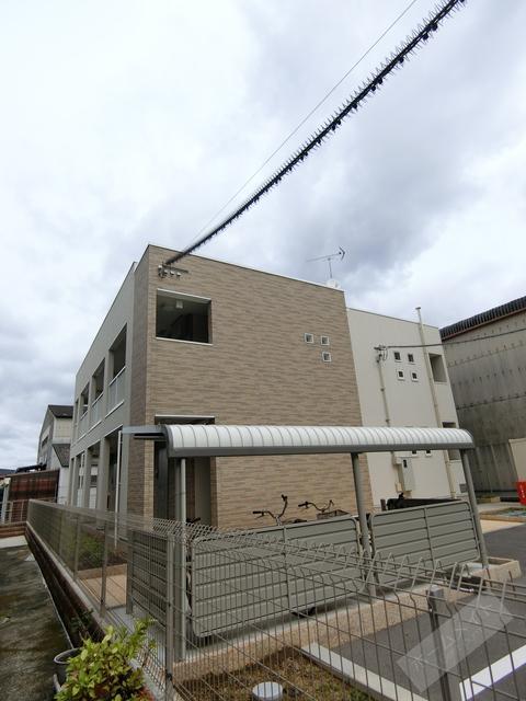 メゾン ボヌール 日新