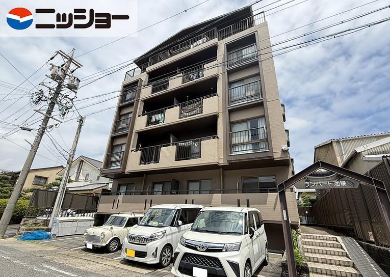 ランパート池場