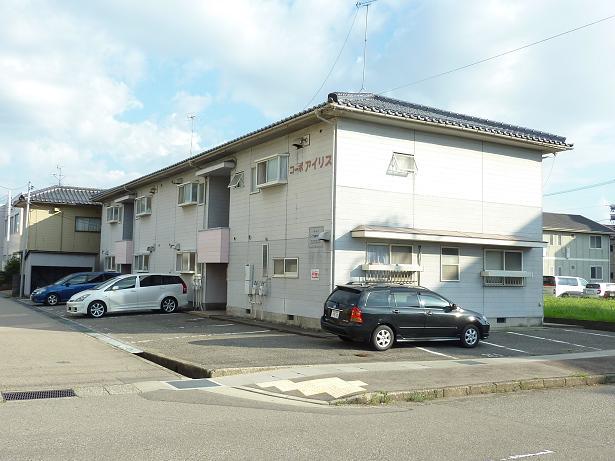 コーポアイリス