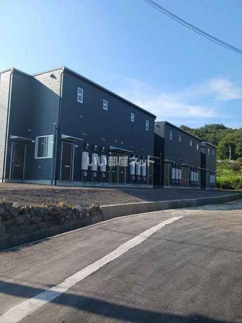 TJ山B