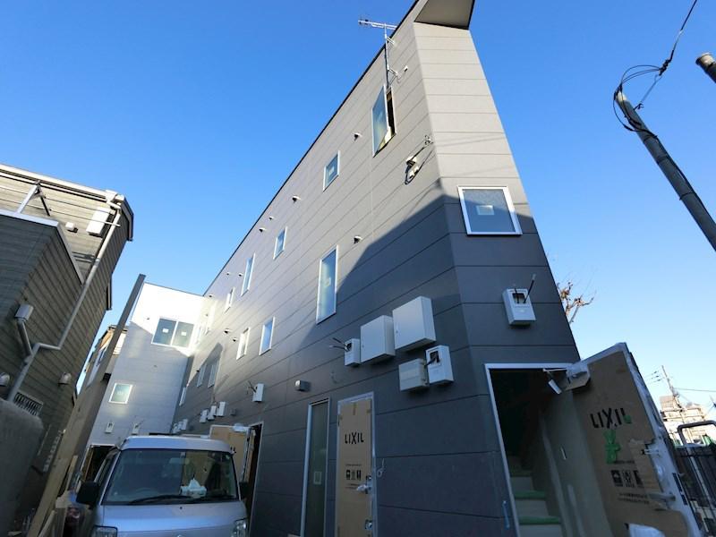 ALLEY HAUS