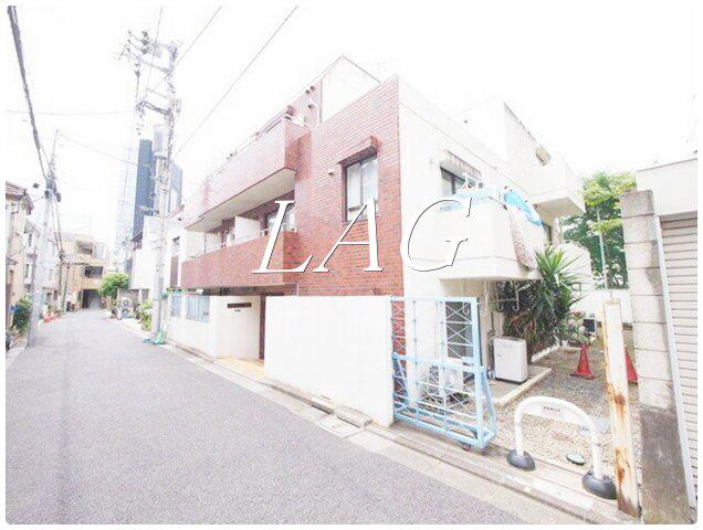 スカイコート新宿