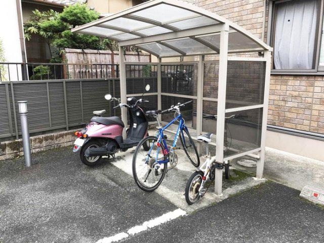 シャルマン ヴィラージュAB棟 A棟