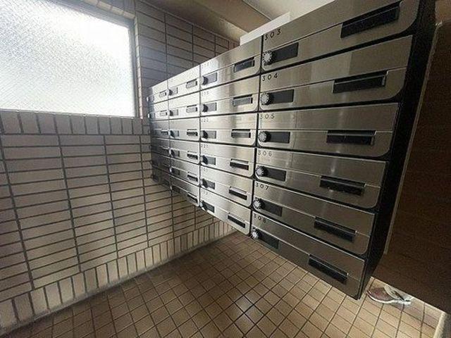 マック武蔵砂川コート