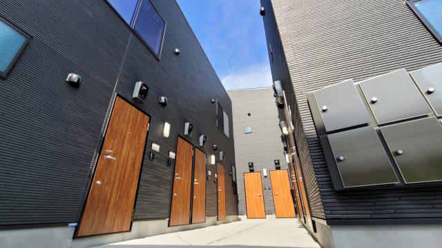 E-HOUSE CLUB 千鳥町
