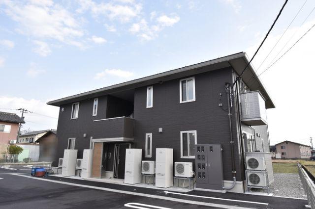 シェレトワレ上冨居 B棟