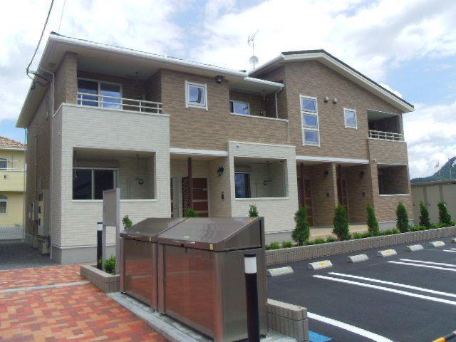 グラース メゾン中ノ町II(1LDK/1階)