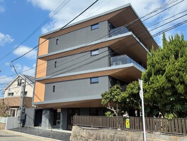 庭園レジデンス西館