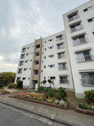 高倉台11団地55号棟