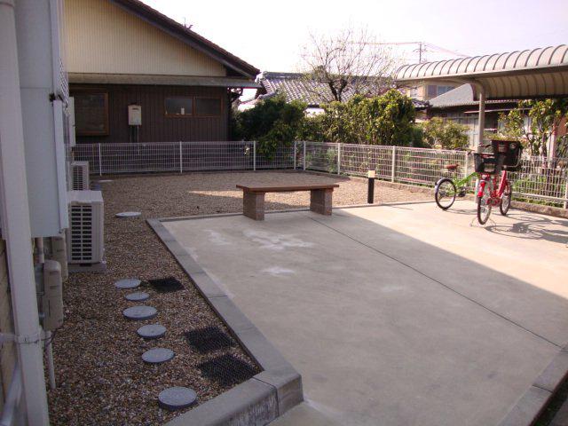 愛知県岩倉市 2階建 築17年