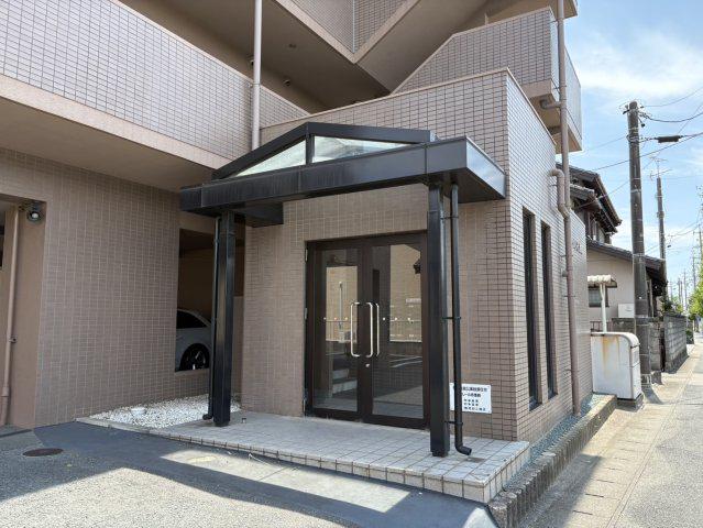 クレール壱番館